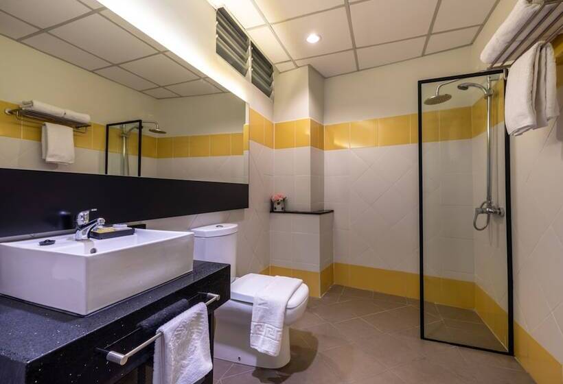 Номер Deluxe Вид на Море, Dayang Bay Resort Langkawi