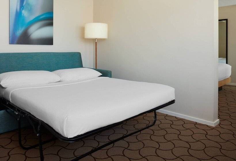 סוויטת ג'וניור םע נוף, Delta Hotels By Marriott Toronto
