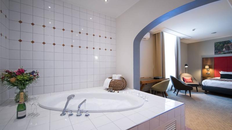 Номер Стандарт, Hampton Inn & Suites Bellevue Downtownseattle