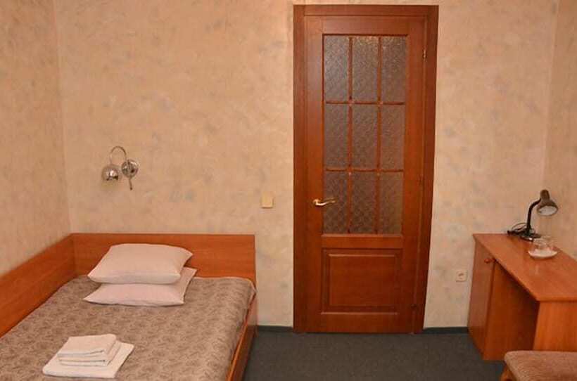标准间, Metallurg   Hostel