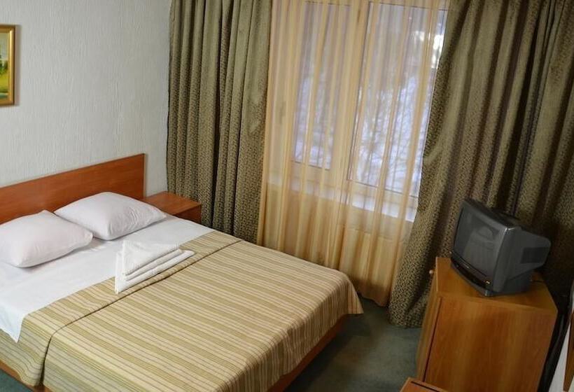 标准间, Metallurg   Hostel