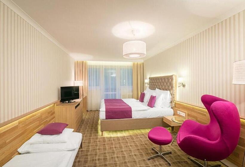 带阳台的豪华间, Pytloun Wellness Hotel Harrachov
