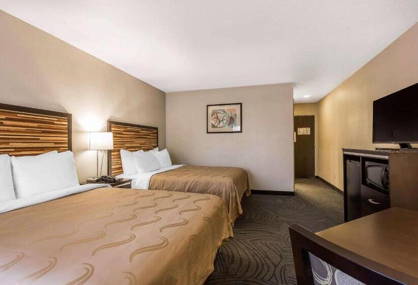 스탠다드 룸, Quality Inn Fallbrook I 15