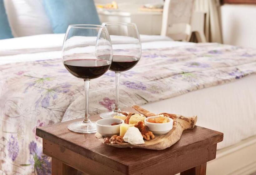 스탠다드 룸, Vinifera Vineyards