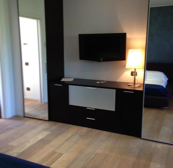 디럭스 룸, Joia Hotel & Luxury Apartments