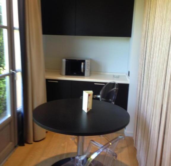 디럭스 룸, Joia Hotel & Luxury Apartments