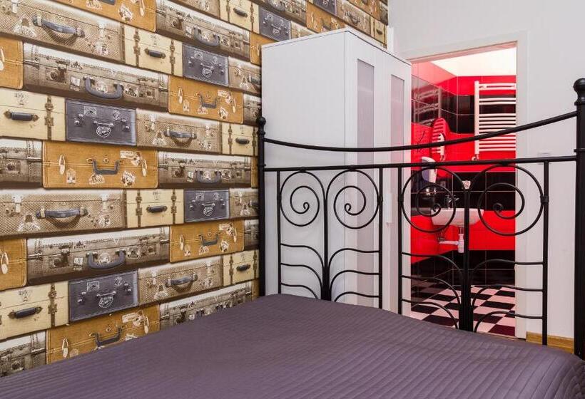 Номер Стандарт, Retro Hostel