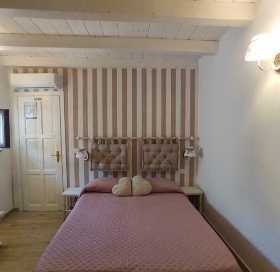 اتاق استاندارد, B&b La Maison Del Borgo Antico
