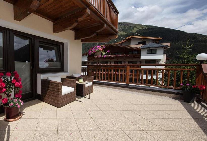 آپارتمان 1 خوابه با چشم‌انداز, Haus Montjola