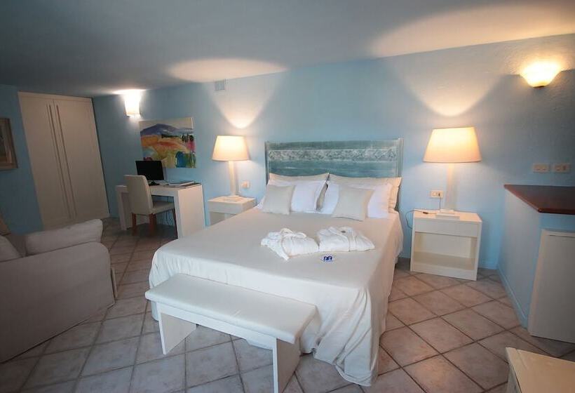 اتاق کلاسیک چهارنفره, Ecoresort Casa Degli Ulivi
