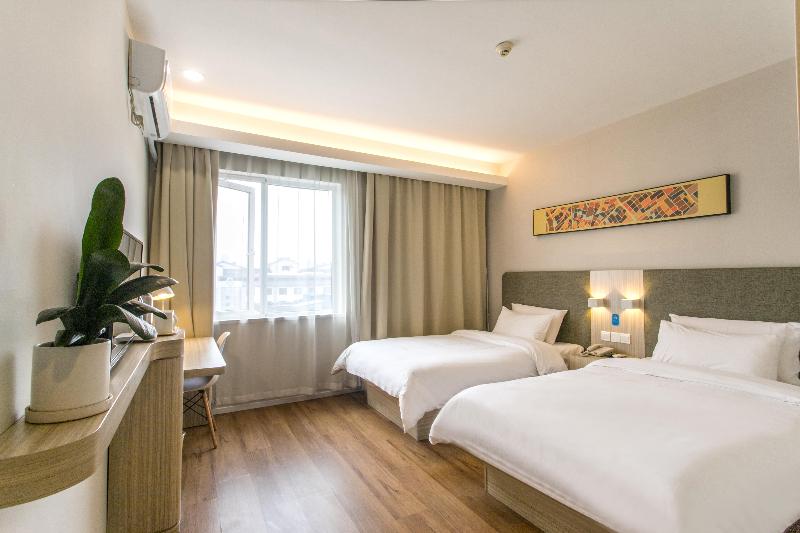 Семейный Номер, Hanting  Suzhou Guanqian Jingde Road