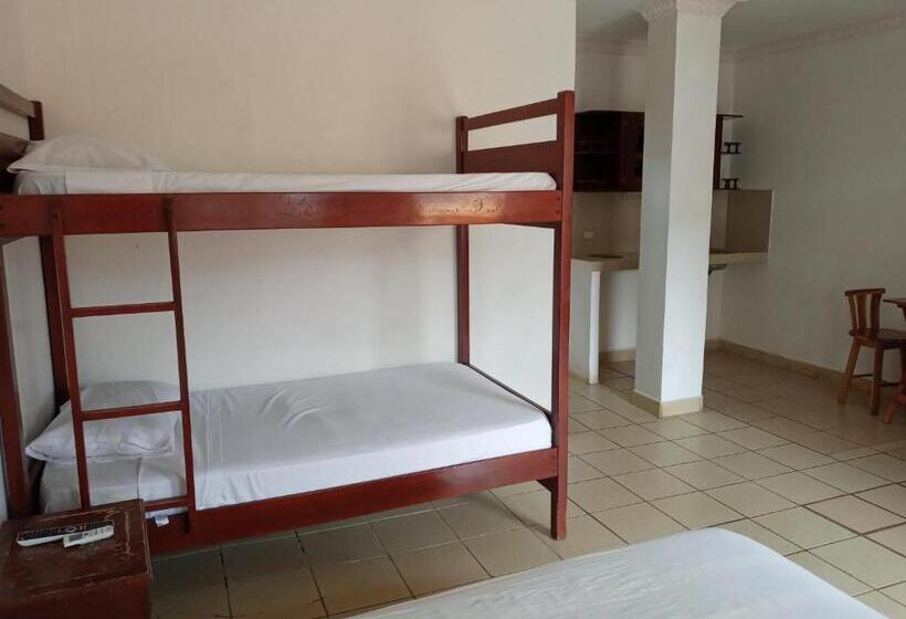 Семейный Номер, Mybeststay Piedra Del Mar