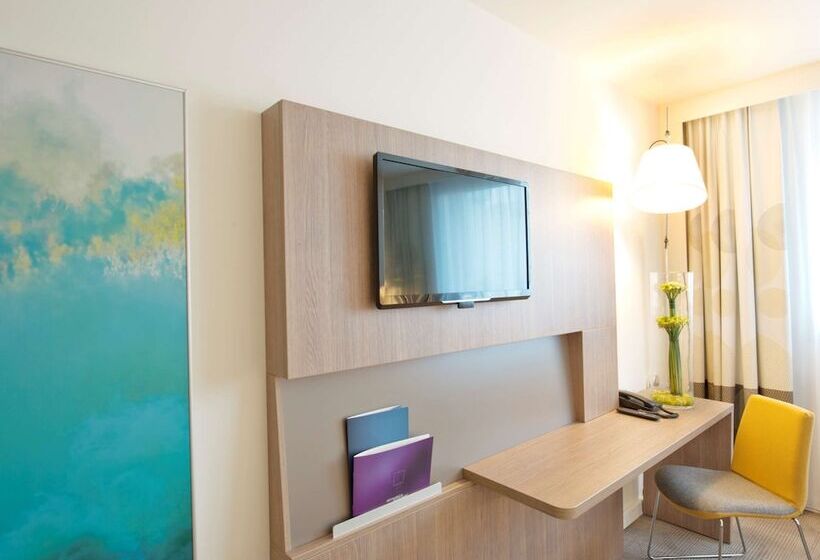 Номер Superior, Novotel Lodz Centrum