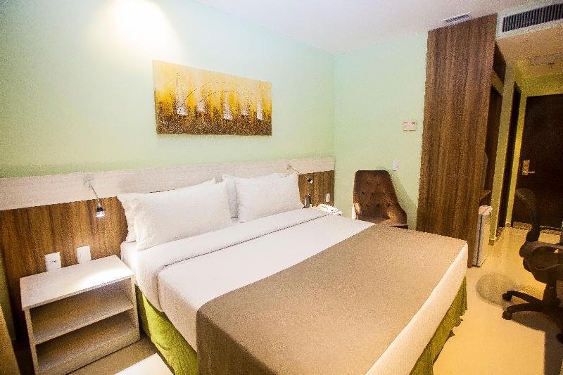 Номер Стандарт Кровать Кинг Адаптированный для Инвалидов, Holiday Inn Natal, An Ihg