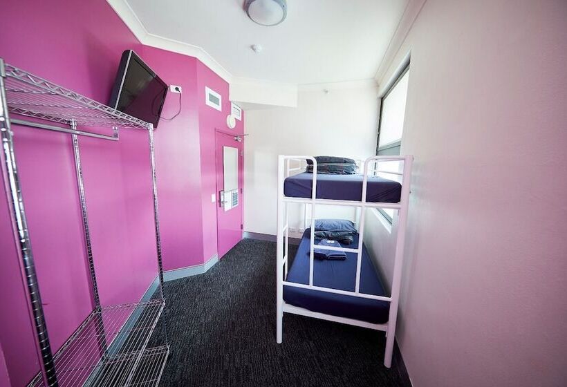 스탠다드 룸 공동 욕실, Wake Up! Sydney Central
