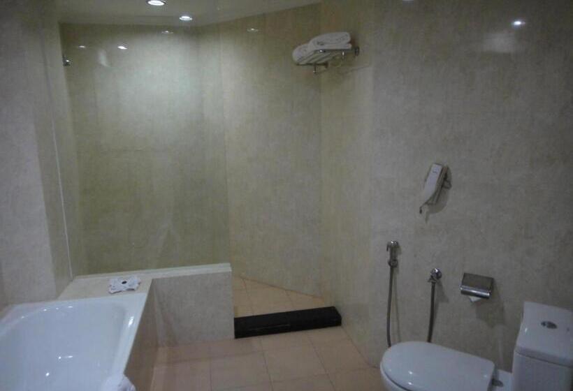 Президентский Люкс, Zurich Hotel Balikpapan