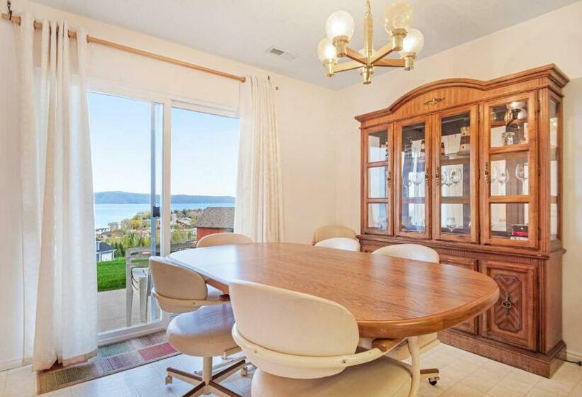 Апартаменты 2 Спальни, Harbor Village Lakeview Condo 9023