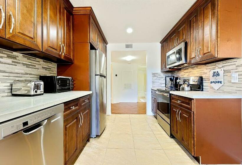 침실 2개 아파트, Ritz Point Condo