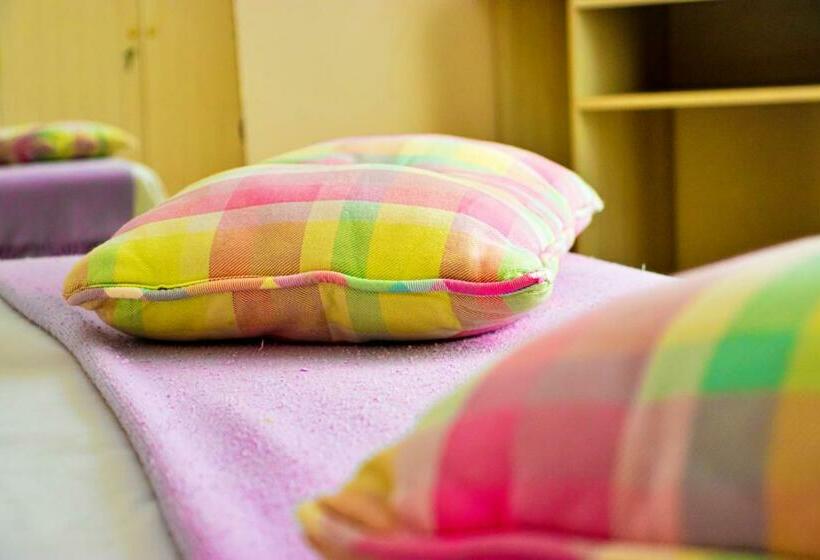 Quarto Estandar, Chateau Do Luar Prime Em Campos Do Jordao