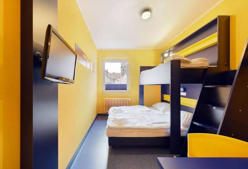 Трехместный Номер Стандарт Совместная Ванная, Bed Nbudget City   Hostel