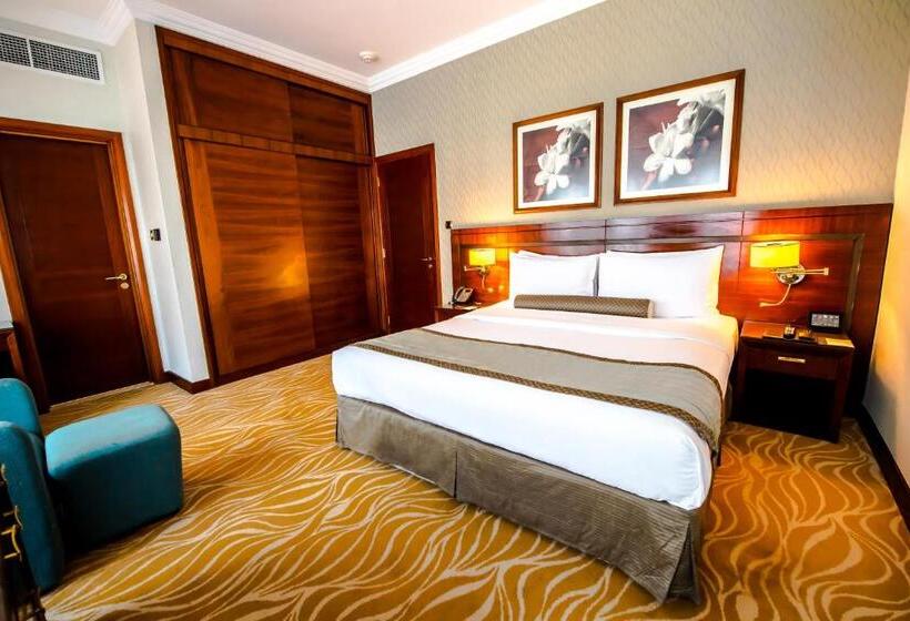 Люкс, Grand Mercure Majlis Residences