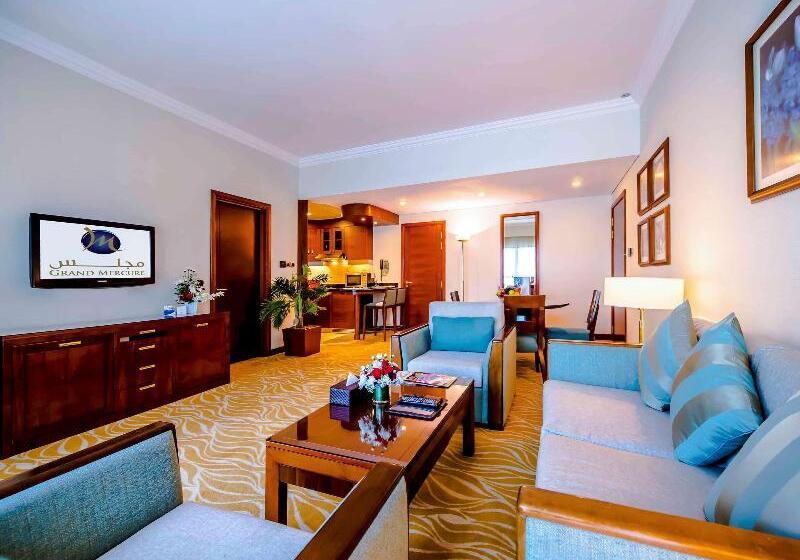 Люкс, Grand Mercure Majlis Residences