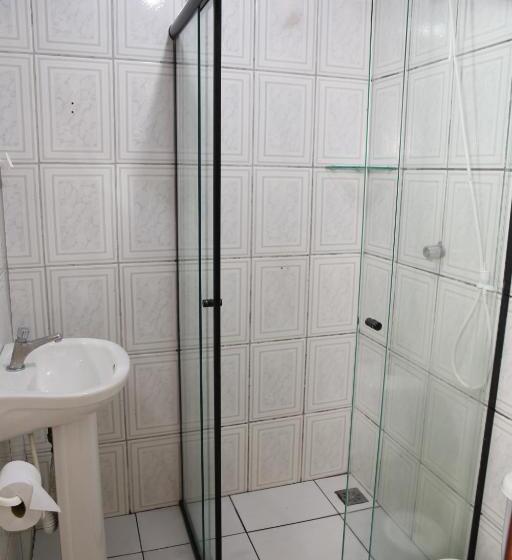 Quarto Triplo Estandar, Pousada Toca Da Ilha