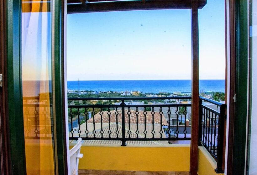 Escritório Estandar Vista Mar, Ippoliti Village