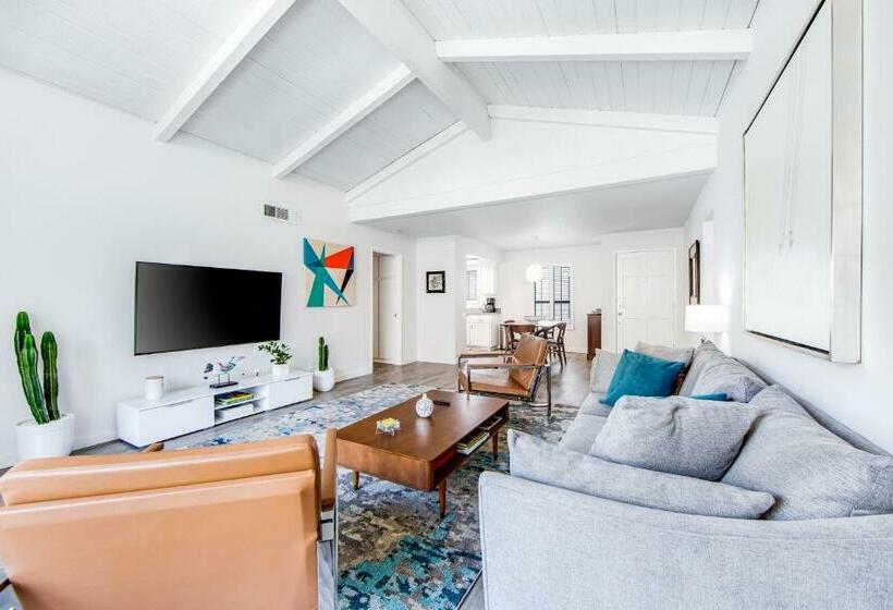 Huoneisto 3 Makuuhuonetta, Mountain View Modern Condo Permit# 4340