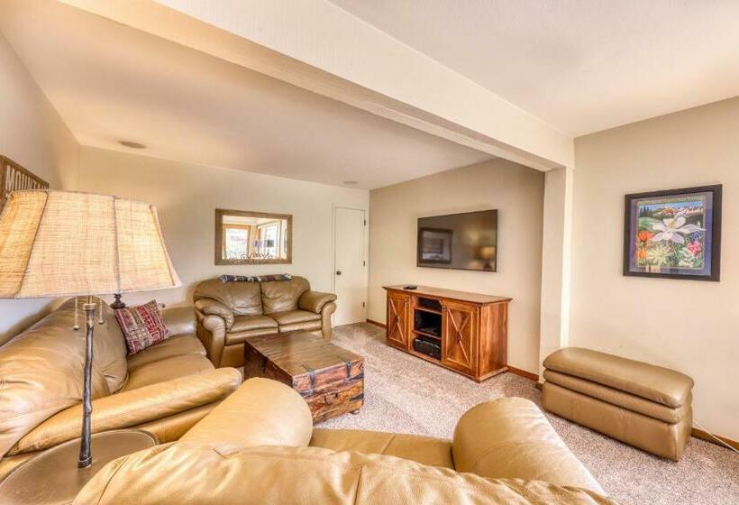 آپارتمان 2 خوابه, Beautiful Mountain View Condo