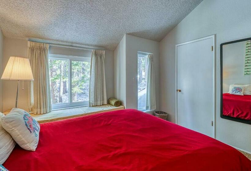 침실 2개 아파트, 2 Bed 2 Bath Apartment In Carnelian Bay