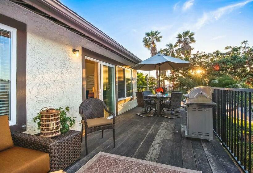 Апартаменты 2 Спальни, North Beach E