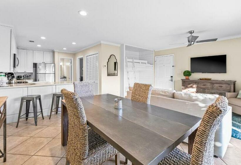 Апартаменты 1 Спальня, Beachwood Villas F 4