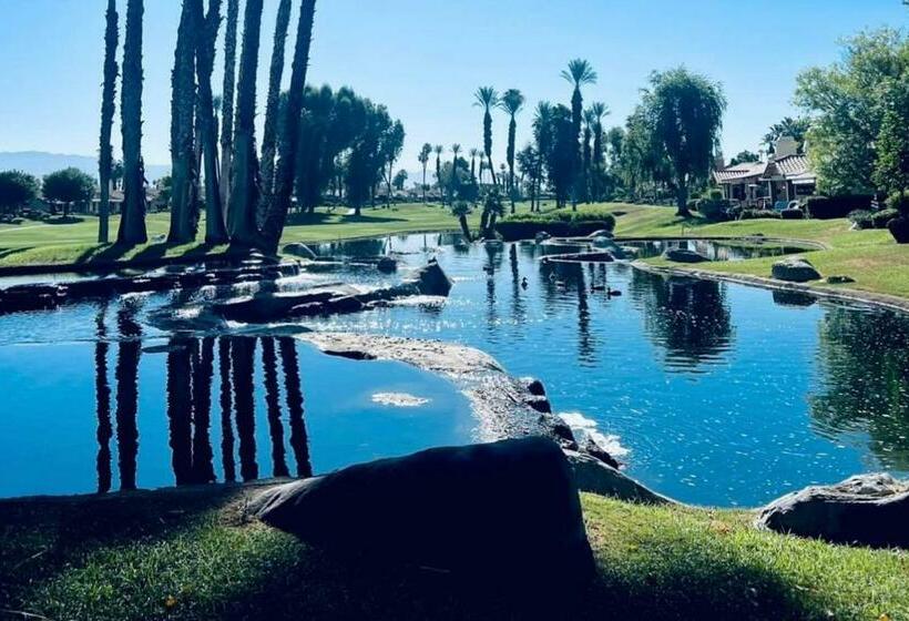 Апартаменты 3 Спальни, Palm Desert Charm Permit# Str2022 0119