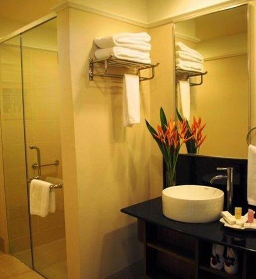 اتاق سوپریور, Nilai Springs Resort