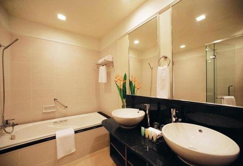 Номер Deluxe, Nilai Springs Resort