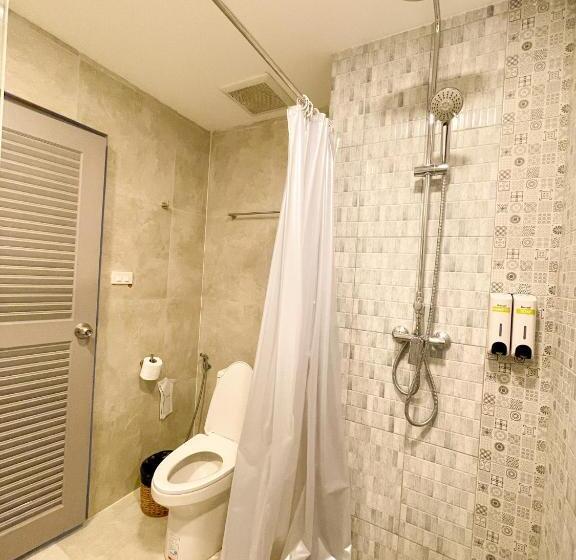 اتاق اکونومی, Rayong Chalet Resort
