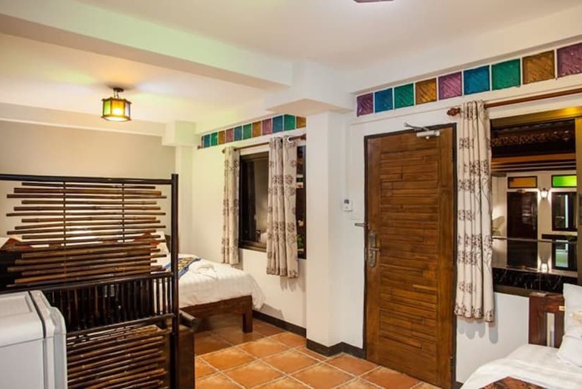 اتاق استاندارد سه نفره, Somwang Boutique