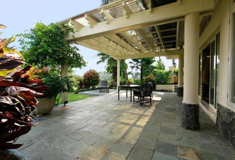 Вилла 2 Спальни, R Hotel Rancamaya