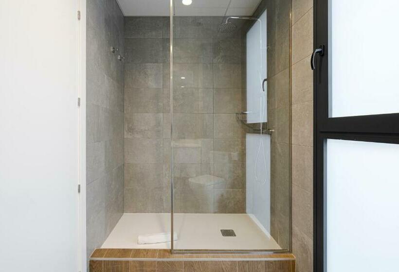 آپارتمان 1 خوابه با تراس, Feelathome Castilla Apartments