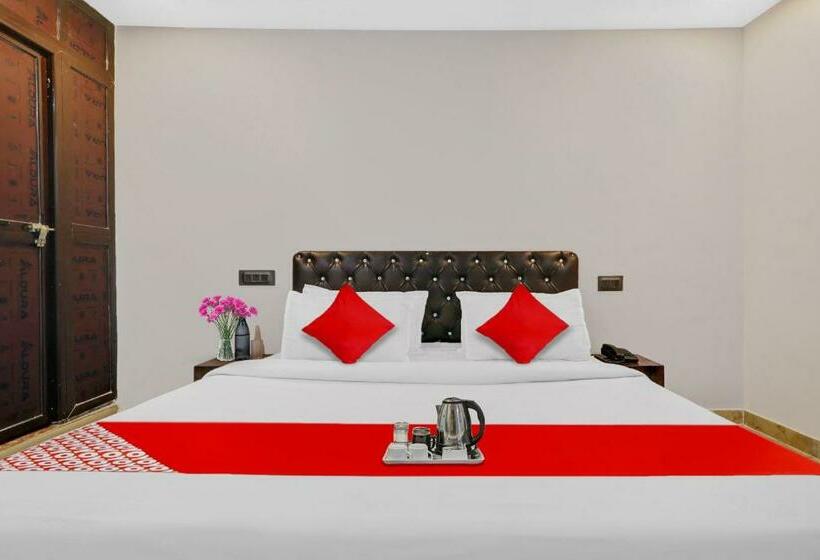 Трехместный Номер Классика, Super Hotel O Sr Grand