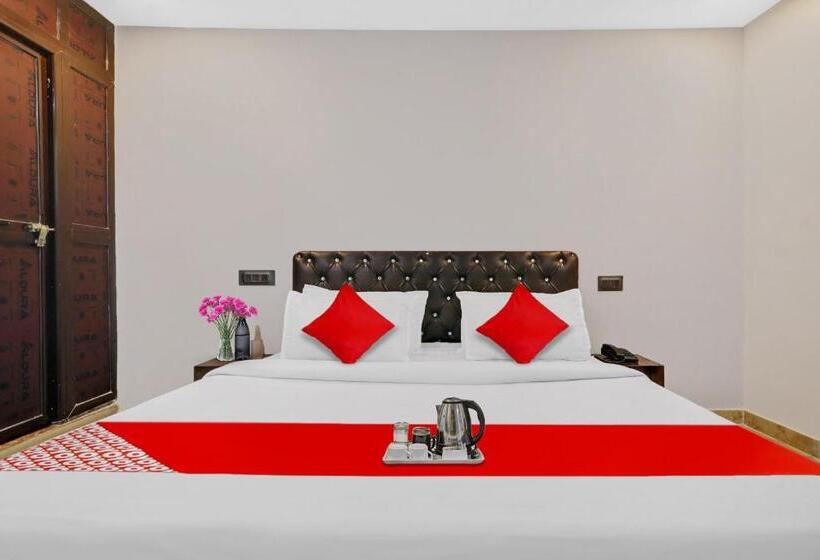 Трехместный Номер Классика, Super Hotel O Sr Grand