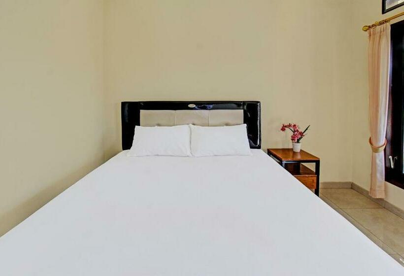 キングサイズベッドのデラックスルーム, Oyo 91881 Aratha Homestay