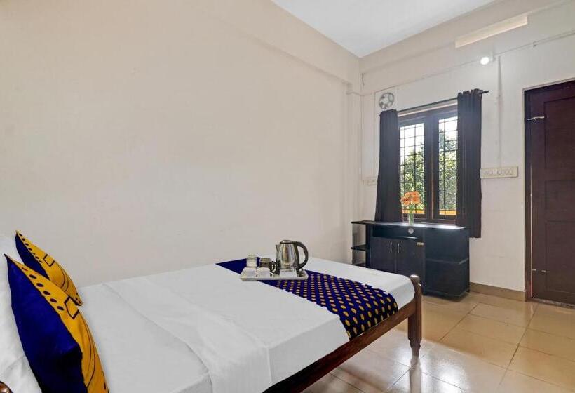 Трехместный Номер Классика, Spot On Jayesh Guest House