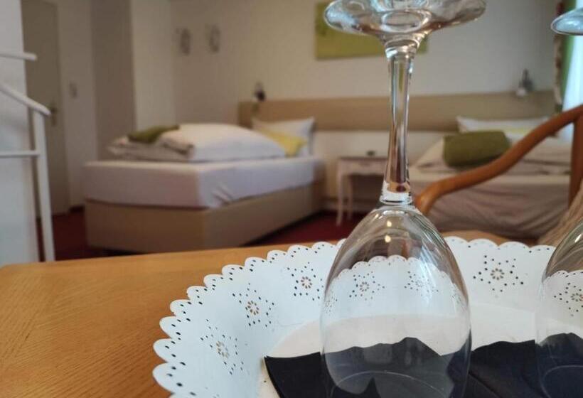 Номер Стандарт, Room In Guest Room   Pension Forelle   Doppelzimmer