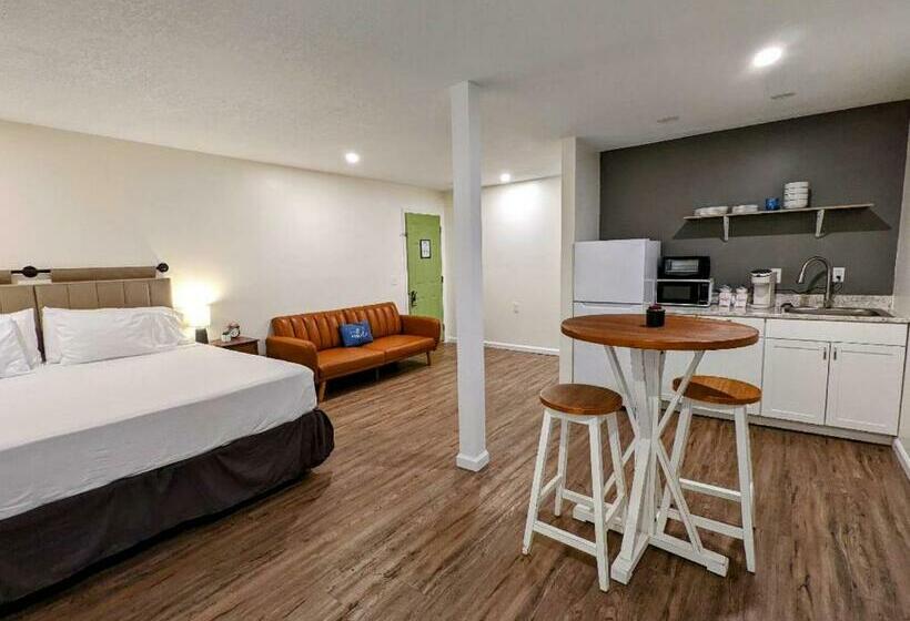 带大床的标准间, The Honey Bee Motel