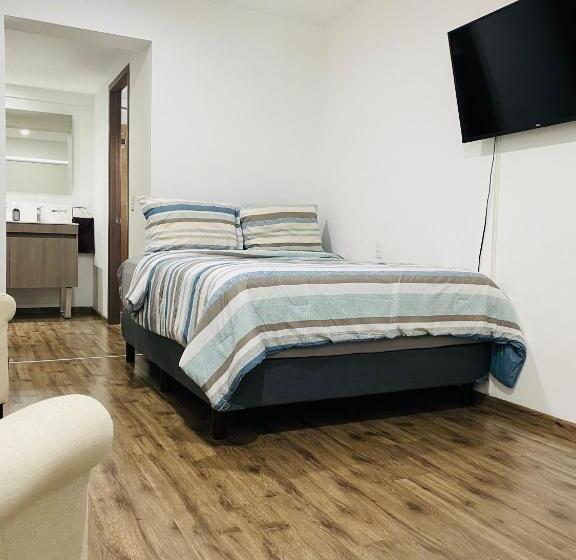 اتاق استاندارد, Amazing Ensuite With Fantastic Jacuzzi