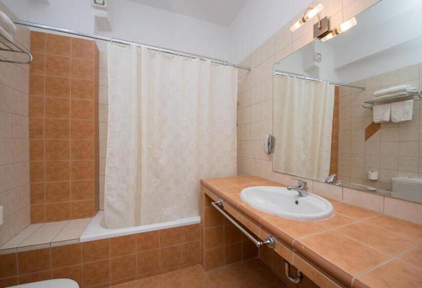 Quarto Estandar Vista Mar Lateral, Maranton Beach