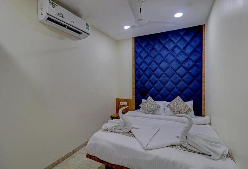 Номер Deluxe, Ivory Suites