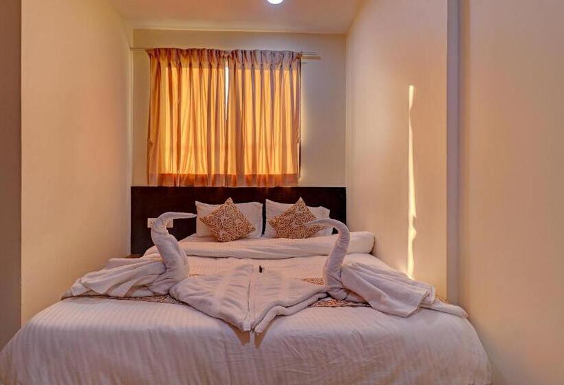 Номер Economy, Ivory Suites